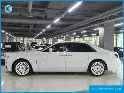 ROLLS ROYCE GHOST 6.7 V12