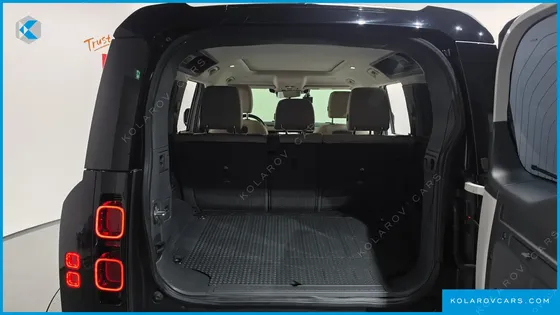 LAND ROVER DEFENDER 110 D240 SE