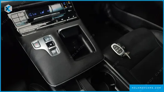 HYUNDAI GRANDEUR 3.0 LPI RENT CAR