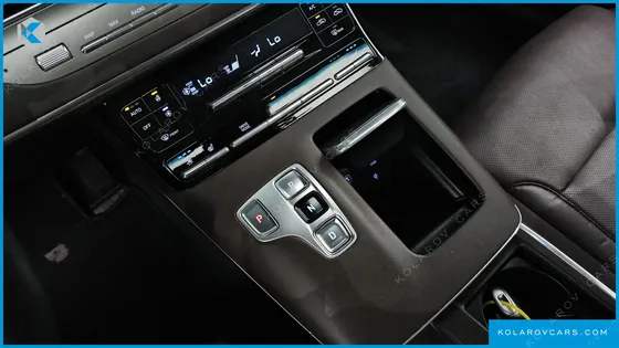 HYUNDAI GRANDEUR 3.0 LPI RENT CAR