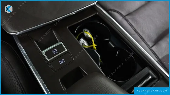 HYUNDAI GRANDEUR 3.0 LPI RENT CAR