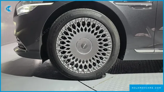 GENESIS G90 5.0 AWD
