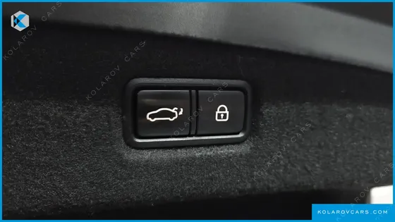 GENESIS G90 5.0 AWD