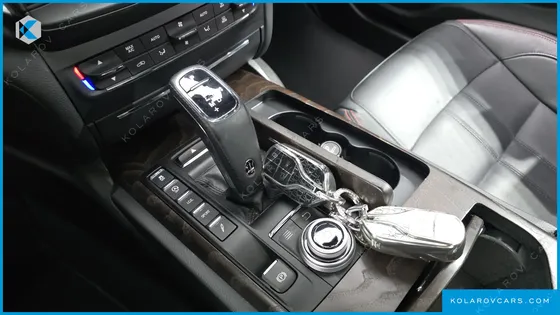 MASERATI GHIBLI 3.0 GRANSPORT