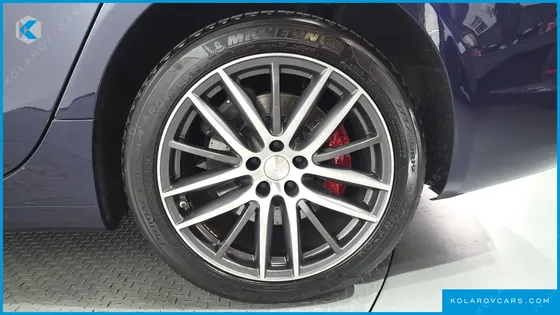 MASERATI GHIBLI 3.0 GRANSPORT