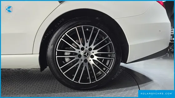 MERCEDES C-CLASS C200 AVANTGARDE