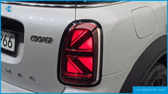 MINI COUNTRYMAN CLASSIC