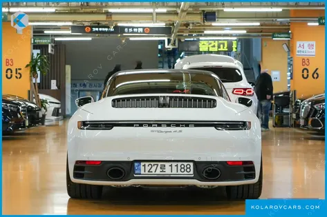 PORSCHE 911 TARGA 4