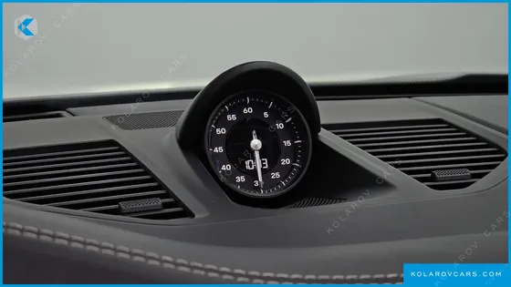 PORSCHE 911 CARRERA 4 GTS CABRIOLET
