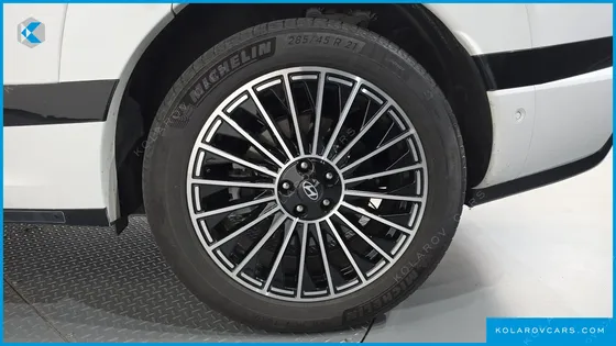 HYUNDAI IONIQ 9 PERFORMANCE TYPE AWD