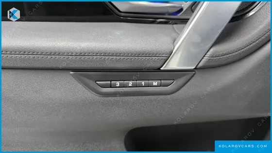 LAND ROVER DISCOVERY SPORT D180 SE