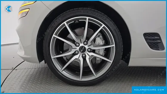 GENESIS G70 GASOLINE 2.5T 4WD