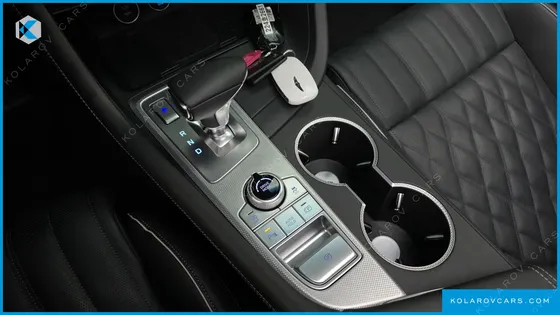 GENESIS G70 GASOLINE 2.5T 4WD