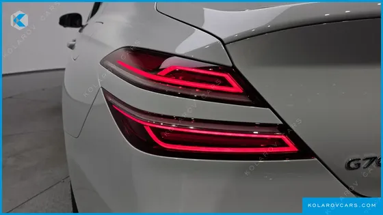 GENESIS G70 GASOLINE 2.5T 4WD