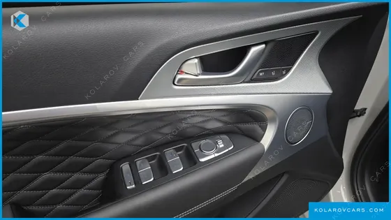 GENESIS G70 GASOLINE 2.5T 4WD