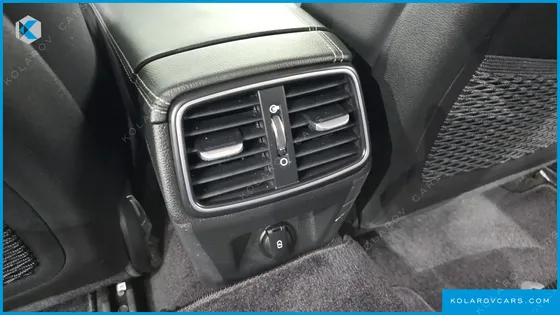 GENESIS G70 GASOLINE 2.0T 4WD