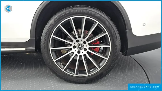 MERCEDES GLC-CLASS GLC300 4MATIC AMG LINE COUPE