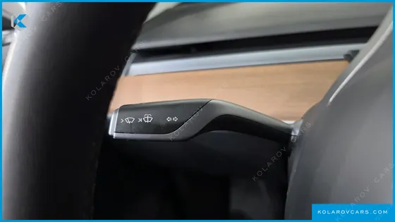 TESLA MODEL 3 STANDARD RANGE PLUE RWD