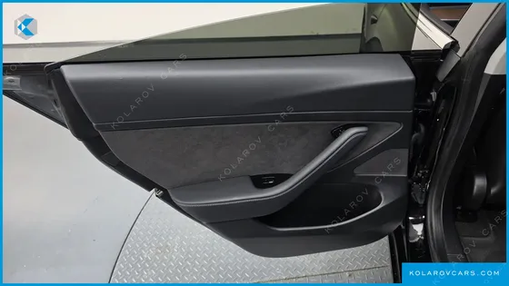 TESLA MODEL 3 STANDARD RANGE PLUE RWD