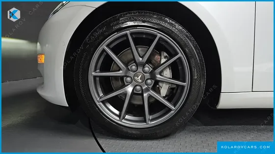 TESLA MODEL 3 LONG RANGE AWD
