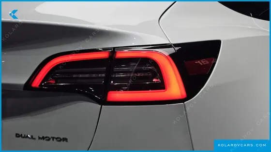 TESLA MODEL 3 LONG RANGE AWD