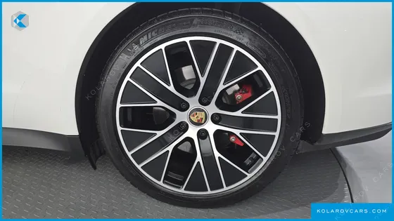 PORSCHE TAYCAN 4S