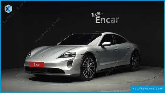 PORSCHE TAYCAN 4S