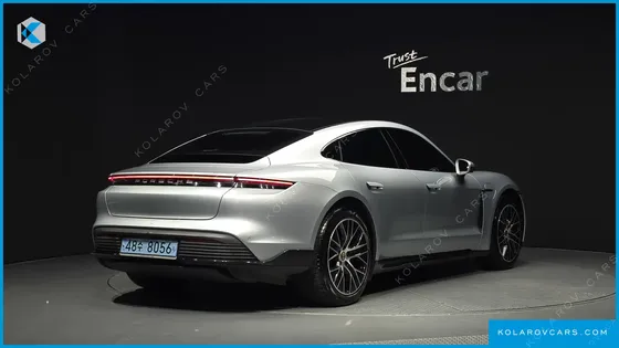 PORSCHE TAYCAN 4S