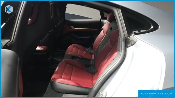 PORSCHE TAYCAN 4S
