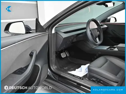 TESLA MODEL 3 RWD