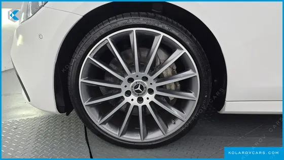 MERCEDES E-CLASS E350 4MATIC AMG LINE
