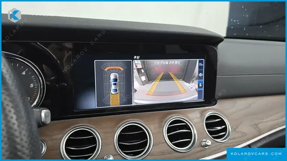MERCEDES E-CLASS E220D EXCLUSIVE