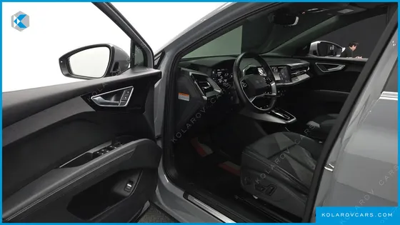 AUDI Q4 E-TRON 40 PREMIUM