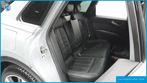 AUDI Q4 E-TRON 40 PREMIUM