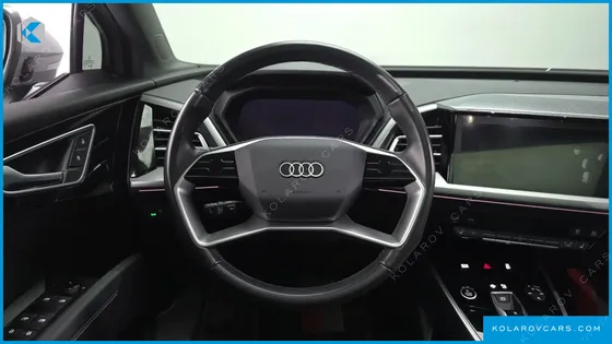 AUDI Q4 E-TRON 40 PREMIUM