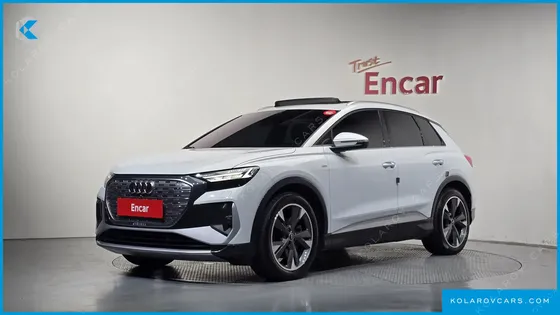 AUDI Q4 E-TRON 40 PREMIUM
