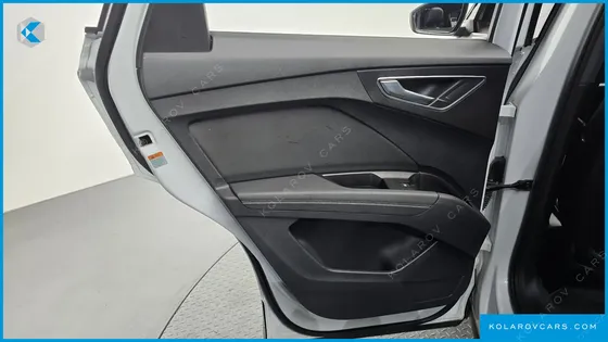 AUDI Q4 E-TRON 40 PREMIUM