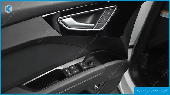 AUDI Q4 E-TRON 40 PREMIUM