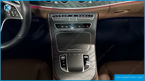 MERCEDES E-CLASS E250 AMG LINE