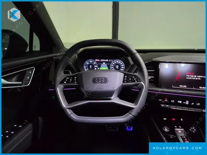 AUDI Q4 E-TRON 45 PREMIUM SPORTBACK