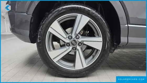 AUDI Q2 35 TDI PREMIUM