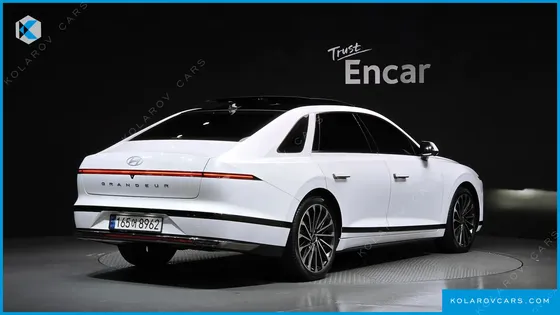 HYUNDAI GRANDEUR 2,5 GASOLINE 2WD