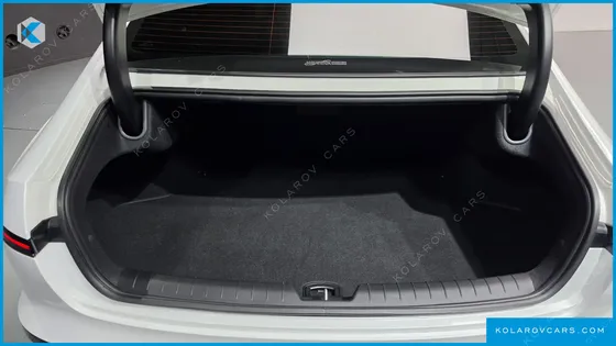 HYUNDAI GRANDEUR 2,5 GASOLINE 2WD