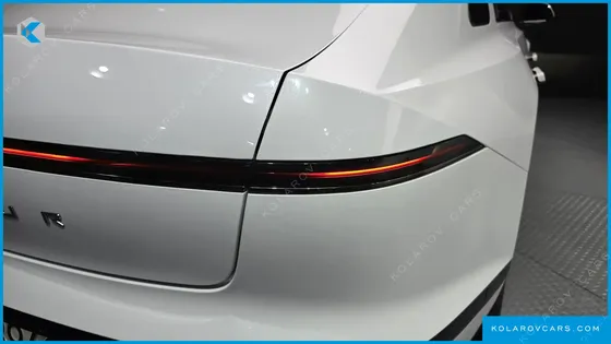HYUNDAI GRANDEUR 2,5 GASOLINE 2WD