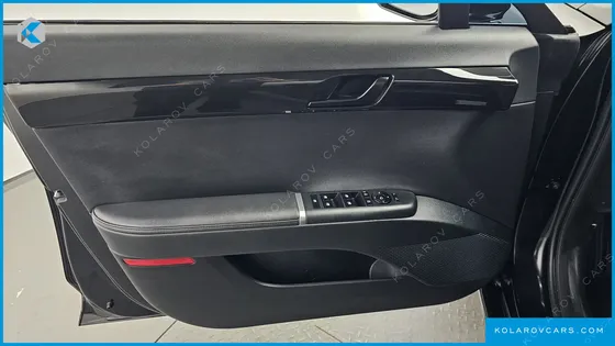 HYUNDAI GRANDEUR 2,5 GASOLINE 2WD