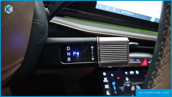 HYUNDAI GRANDEUR 2,5 GASOLINE 2WD