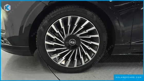 HYUNDAI GRANDEUR 3.5 GASOLINE 2WD