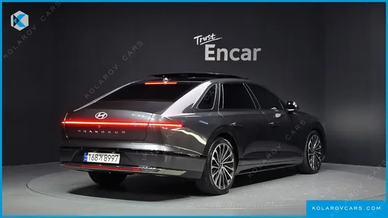 HYUNDAI GRANDEUR 3,5 GASOLINE 4WD