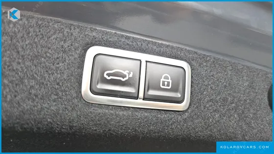 HYUNDAI GRANDEUR 3,5 GASOLINE 4WD