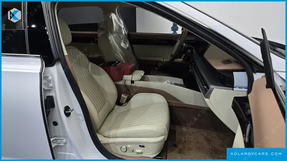 HYUNDAI GRANDEUR 2,5 GASOLINE 2WD